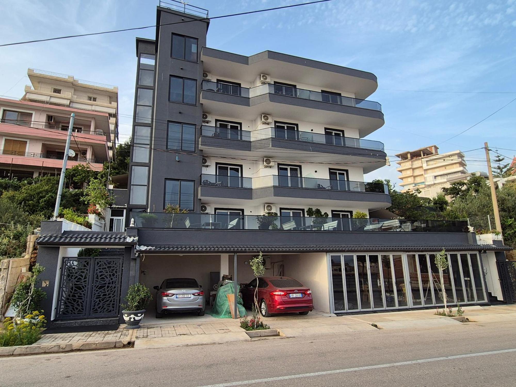 Flore Rooms ซารานเดอ ภายนอก รูปภาพ